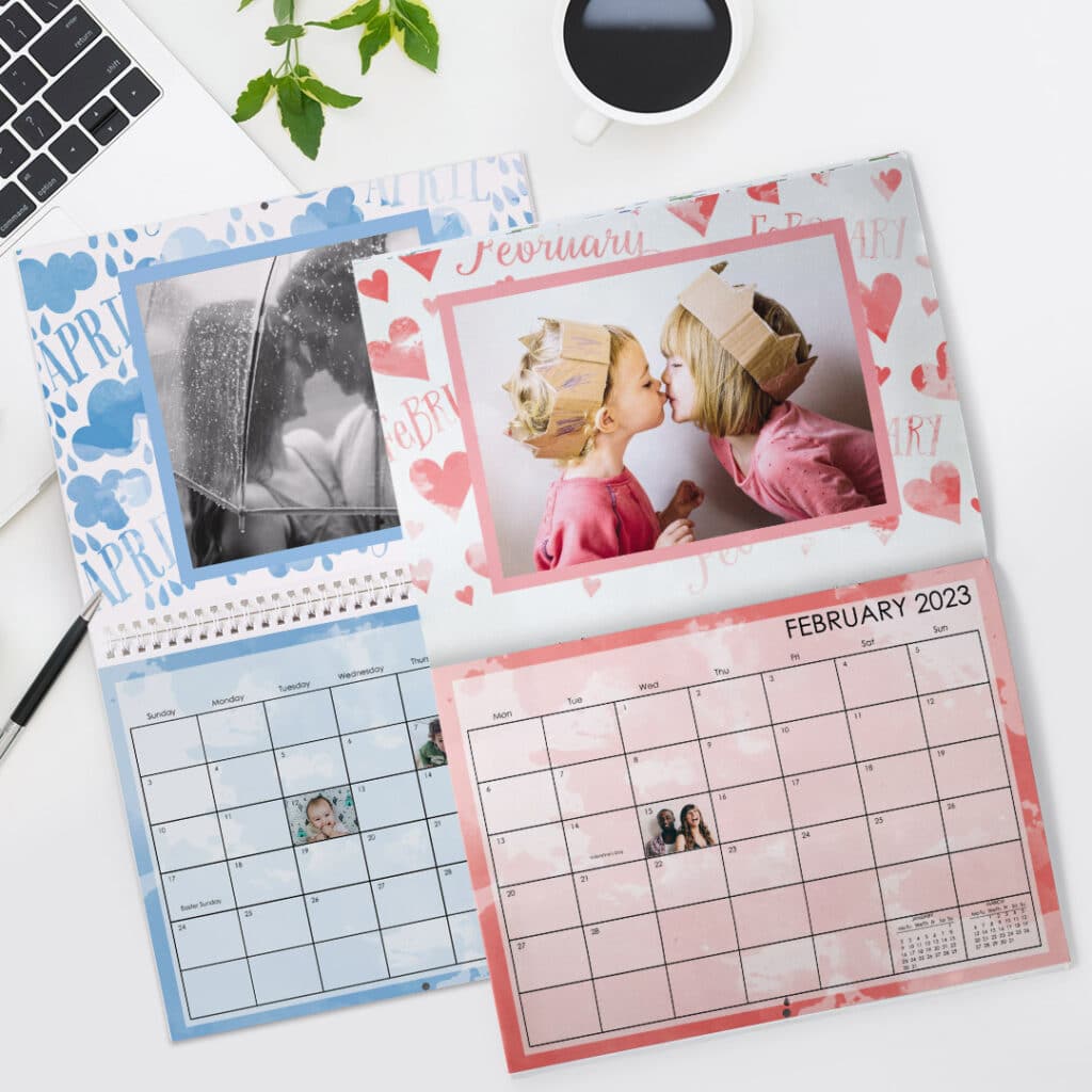 Choose between our two wall calendar formats