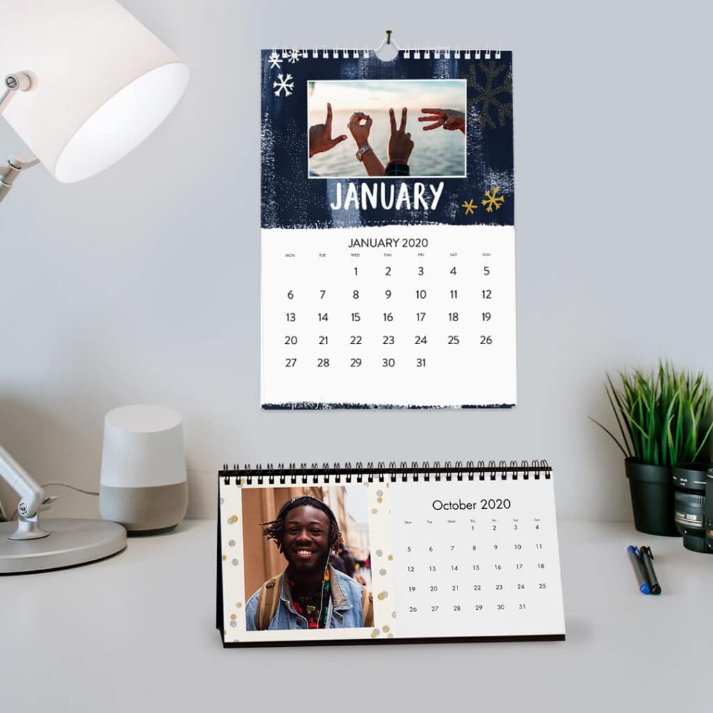 Customized wall and desk calendar
